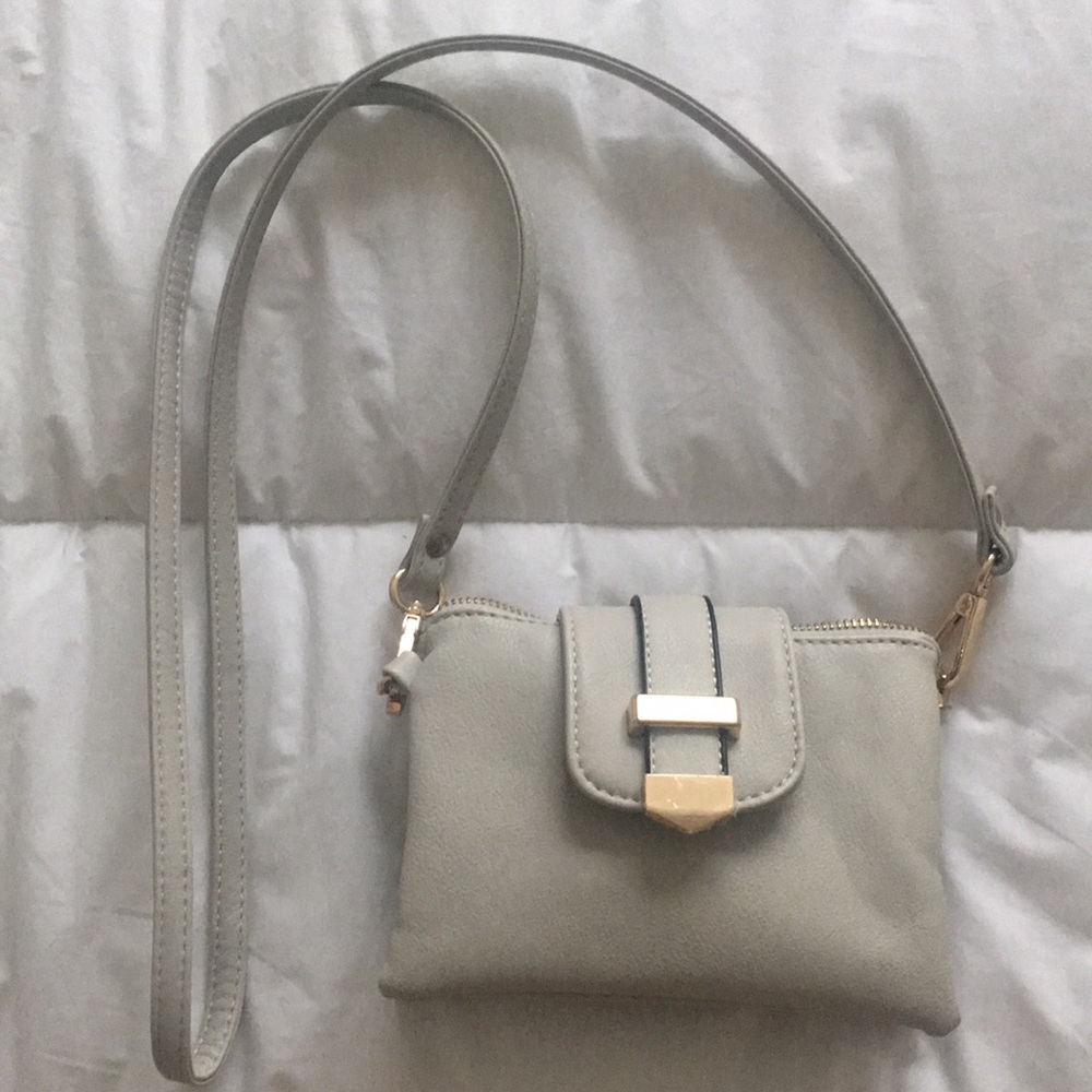 Charming Charlie purse